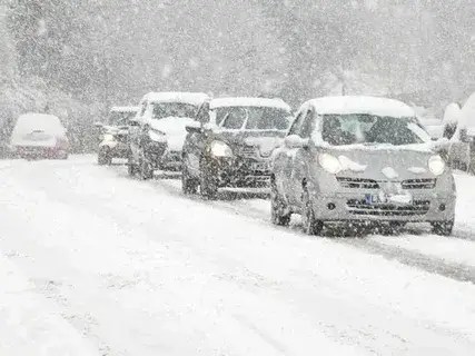 Best Practices for Safe Driving in Heavy Rain or&nbsp;Snow